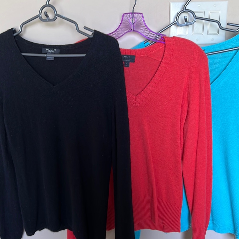 Set of 3 Cashmere sweaters excellent conditions